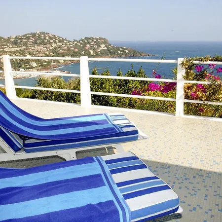 Espero-pax Sleeps 4 Pool Air Con Wifi * Théoule-sur-Mer
