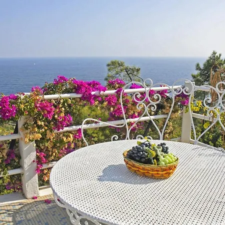 Espero-pax Sleeps 4 Pool Air Con Wifi * Théoule-sur-Mer